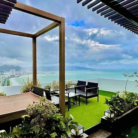 Holi Ocean Vista Sky Villa